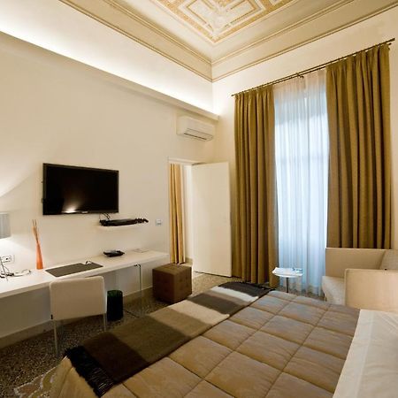 Town House Cavour Bed and Breakfast Reggio di Calabria Værelse billede